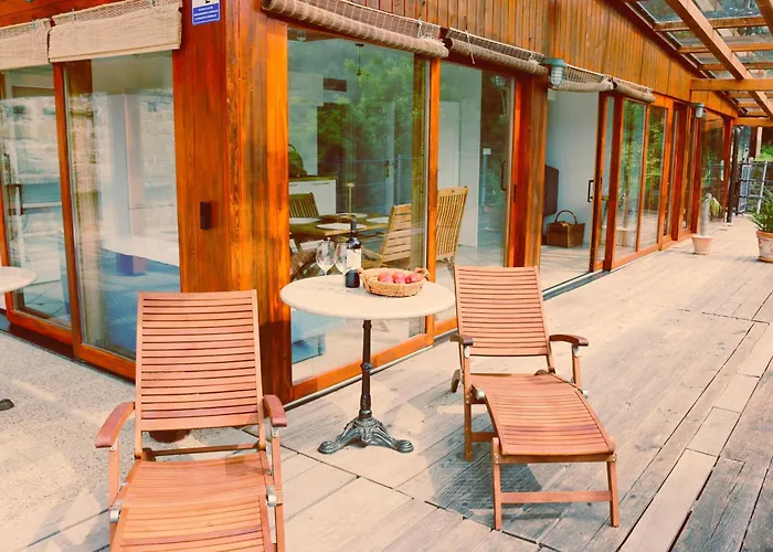 Piran Beach House - Private Oasis - Beachfront Apartment With A Sea View Terrace