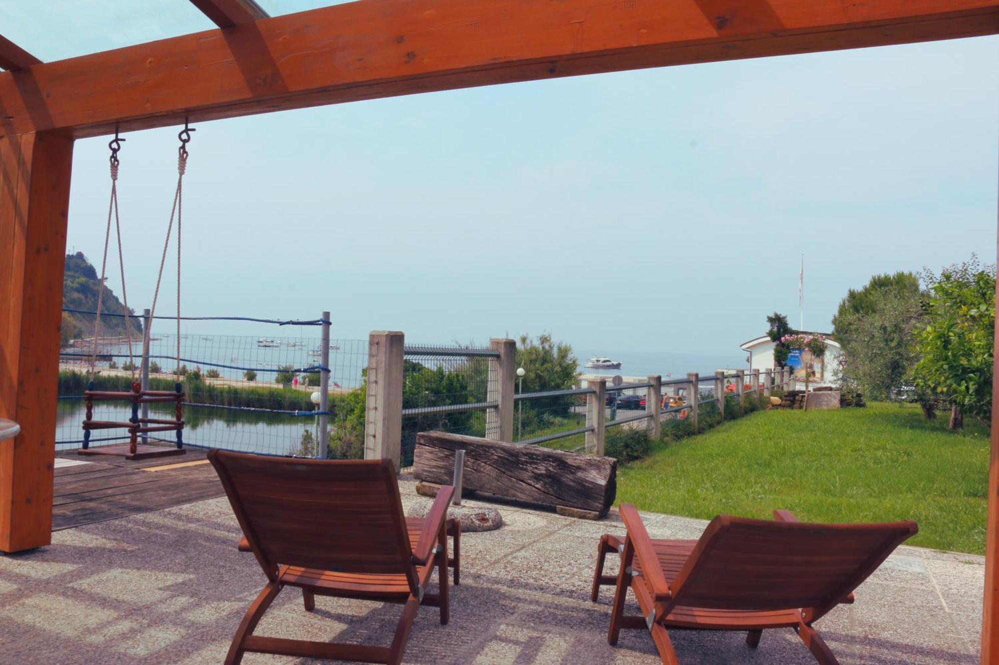 House - Private Oasis - Beachfront With A Sea View Terrace *