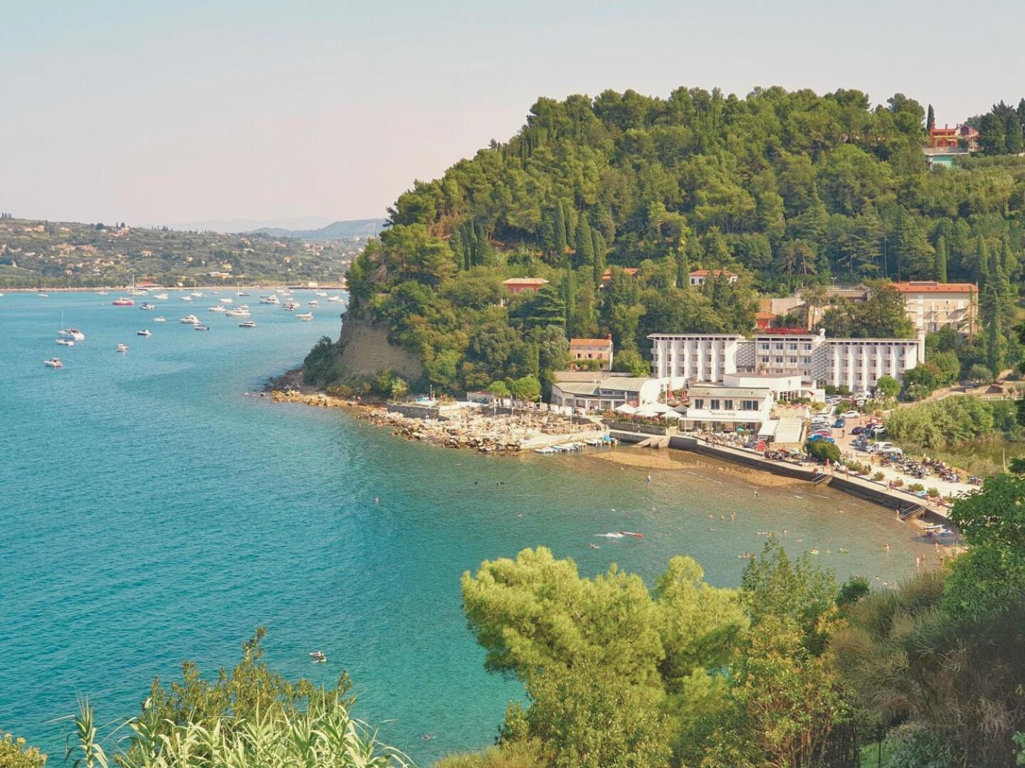 House - Private Oasis - Beachfront With A Sea View Terrace * Piran